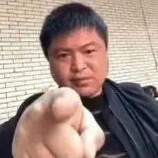 加藤鹰手指表情包,表情包中的加藤鹰魅力