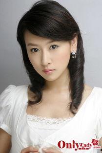 娱乐女新人,从低谷逆袭的璀璨星途