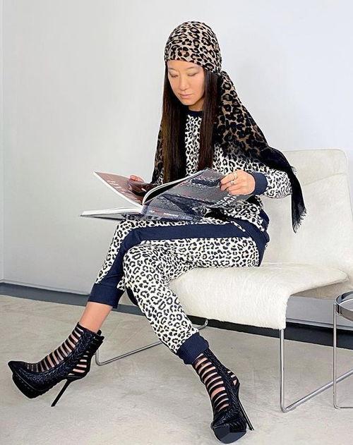 王薇薇生活照,时尚界的优雅传奇，生活照中的魅力瞬间