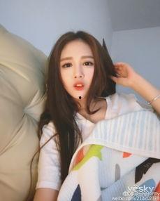 最能吃的女主播视频,胃容量是普通人的两倍！